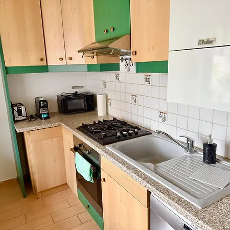Appartamento Cosy Near Airport & Train Schwechat